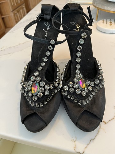 Black satin shoes - with, jewels