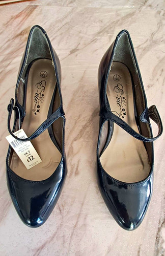 Navy patent shoes - shoes, with