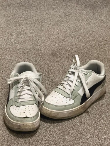 Used ladies shoes size - 32,
