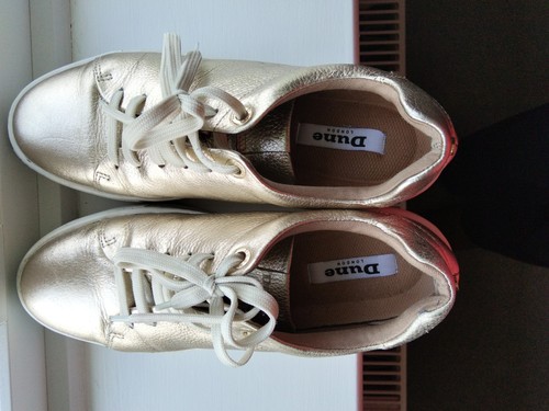 Ladies size dune - 7,