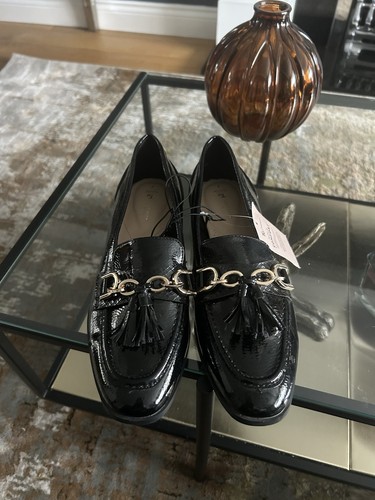 Patent shoes size - tu,