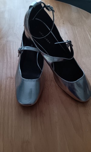 New look metallic silver - new,
