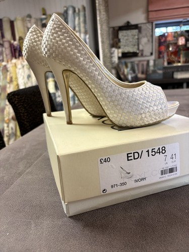 Beautiful ivory occasional - ivory,