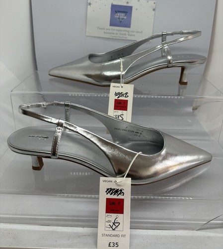 Women new silver pointed - new,