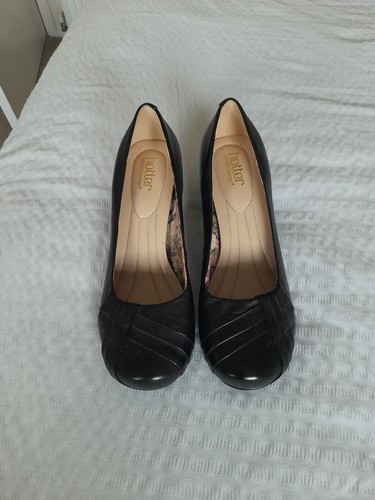 Hotter ladies shoes with small
