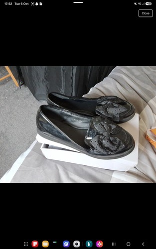 Ladies black leather - leather, flat