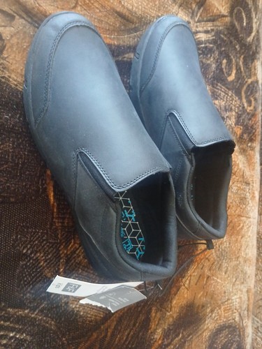 Boys school shoes size 7 - f&f,