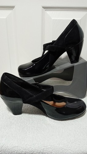 Clarks shoes size 7e wide - clarks,